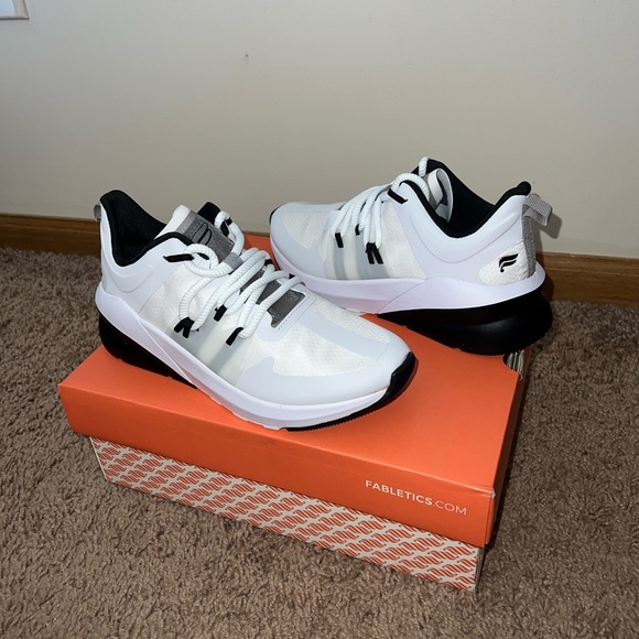 Fabletics Performance Sneakers - Picture 9 of 14
